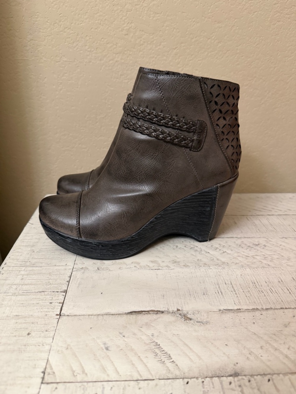 Jambu Designs Merlot Bootie